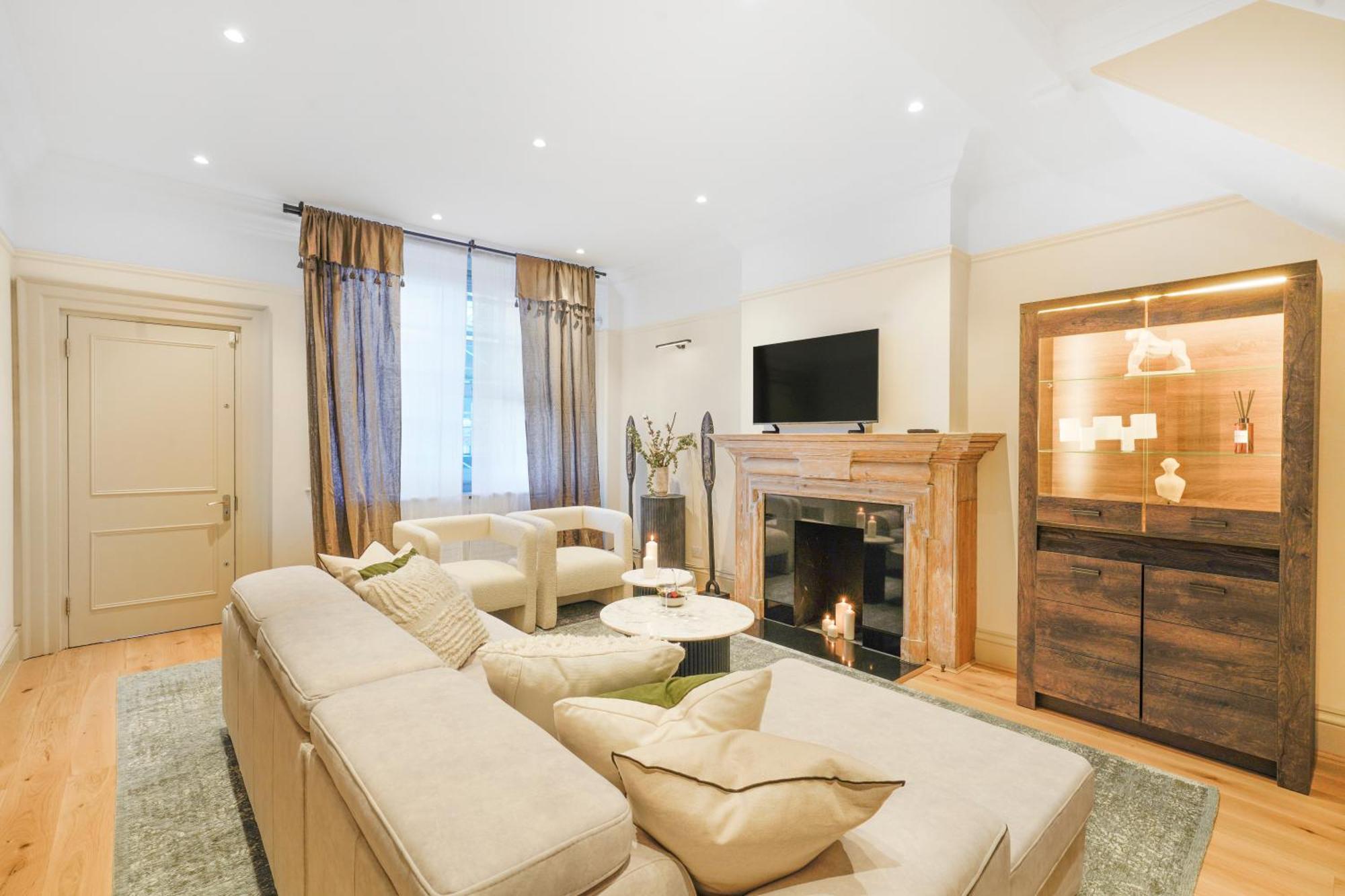 Spacious And Modern 4 Beds Home In Kensington Londres Extérieur photo